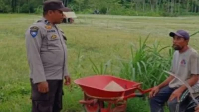 Polisi Kawal Ketahanan Pangan di Desa Giri Tembesi