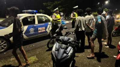 Satlantas Polres Lombok Barat Amankan Jalur Bypass BIL di Malam Minggu