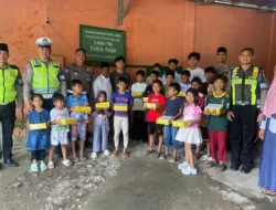 Polres Lombok Barat Bawa Amanah Kasih Sayang Kapolres ke Yayasan Darul Yakin