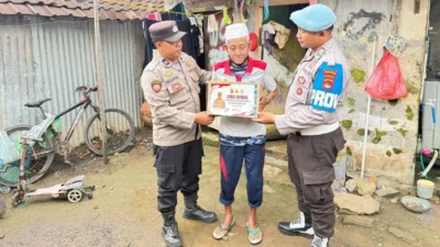 Program Nutrisi Mantap Polres Lombok Barat Bantu Lansia
