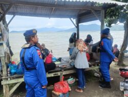 Wisata Aman Saat Libur Lebaran, Satpolairud Polres Bima Kabupaten Gelar Patroli Pengamanan Wisata di Pantai Kalaki