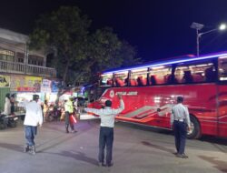 Polsek Rasanae Barat Laksanakan Strong Point Malam di Terminal Dara, Jaga Keamanan dan Kelancaran Lalu Lintas