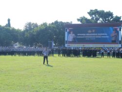 Kapolda NTB Pimpin Upacara Hari Kesadaran Nasional, Beri Penghargaan kepada Personel Berprestasi