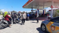Cegah Antrean Panjang, Polsek Labuapi Intensifkan Patroli di Sejumlah SPBU Guna Pastikan Stok BBM Aman