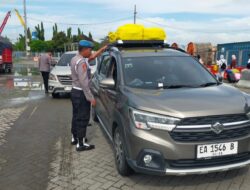 Cegah Barang Ilegal, Polsek Kawasan Pelabuhan Lembar Perketat Pengawasan Kendaraan Logistik dari Surabaya