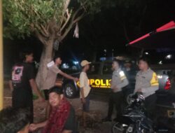Patroli Blue Light dan Sambang Desa, Bhabinkamtibmas Tanak Kaken Ajak Warga Jaga Kamtibmas
