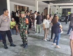 Pengamanan Humanis TNI-Polri Warnai Ibadah Kenaikan Isa Almasih