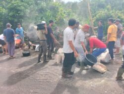 Dari Ember ke Harapan: Warga Gangga Tumpah Ruah Bangun Jembatan Garuda