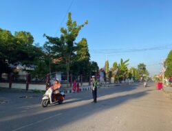 SATLANTAS POLRES DOMPU LAKSANAKAN RAWAN PAGI DAN STRONG POINT, WUJUDKAN KAMSELTIBCAR LANTAS YANG AMAN DAN LANCAR
