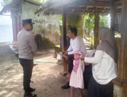Patroli Dialogis Polsek Pemenang di Kawasan Wisata Pantai Kecinan Jaga Situasi Kamtibmas Tetap Kondusif