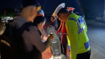 Patroli Humanis, Piket Gabungan Fungsi Polres Bima Kabupaten Cegah Aksi Balapan Liar dan Kejahatan Jalanan di Malam Hari
