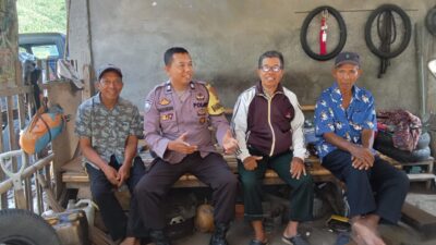 Dekatkan Pelayanan Kepolisian, Bhabinkamtibmas Desa Kole Sambangi Tokoh Masyarakat