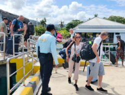 Polda NTB Intensifkan Patroli Wisata di Lombok Utara, Pantau Aktivitas Penyeberangan dan Penginapan
