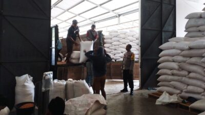 Langkah Polisi Lombok Barat Jaga Harga Jagung