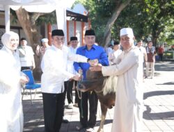 Polda NTB Sembelih Ratusan Hewan Kurban, Daging Dibagikan Kepada Masyarakat Penerima Manfaat