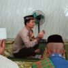 Masyarakat Cinta Polri, Bhabinkamtibmas Polsek Woha Penuhi Undangan Pengurus Masjid Nurul Huda Jadi Khatib dan Imam Sholat Jum,at