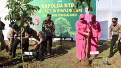 Kunker di Mako Polres Bima Kota, Kapolda NTB Tanam Pohon Wujud Jaga Kelestarian Alam