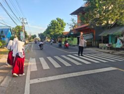 Polsek Rasanae Timur Laksanakan Pergelaran Rawan Pagi, Antisipasi Kemacetan dan Berikan Rasa Aman kepada Masyarakat