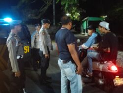 Polsek Batulayar Patroli KRYD Dini Hari di Jalur Senggigi
