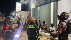 PATMOR SATSAMAPTA POLRES DOMPU INTENSIFKAN PATROLI DIALOGIS MALAM HARI, AJAK MASYARAKAT TINGKATKAN KEWASPADAAN DAN JAGA KAMTIBMAS
