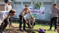 Sambut Hari Bhayangkara ke-80, Polres Lombok Barat Gelar Aksi Indonesia Asri