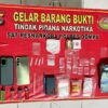 SATRESNARKOBA POLRES DOMPU GAGALKAN DUGAAN PEREDARAN SABU DI PEKAT, DUA TERDUGA PELAKU DIAMANKAN DENGAN BARANG BUKTI 9,12 GRAM