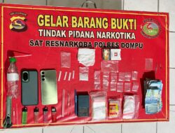 SATRESNARKOBA POLRES DOMPU GAGALKAN DUGAAN PEREDARAN SABU DI PEKAT, DUA TERDUGA PELAKU DIAMANKAN DENGAN BARANG BUKTI 9,12 GRAM