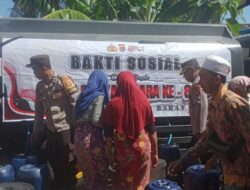 Krisis Air Kemarau, Polres Lombok Barat Salurkan Bantuan