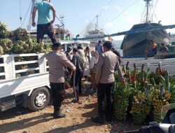 Personel Polsek Kawasan Pelabuhan Laut Bima Perketat Pengawasan Bongkar Muat, Antisipasi Penyelundupan Barang Terlarang