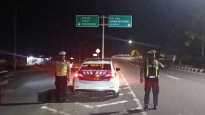 Antisipasi Gangguan Kamtibmas, Satlantas Polres Lombok Barat Gelar Patroli Rutin di Lokasi Strategis