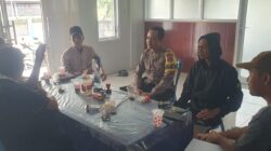 Bhabinkamtibmas Polres Bima Kota Sambang Warga dan Sosialisasikan Layanan Call Center 110