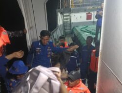 “Quick Response” Satpolairud Polres Bima Kabupaten dan Tim Gabungan Evakuasi Korban Kapal Wisata Yang Karam di Perairan Sanggar