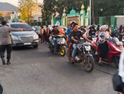 Personel Polsek Rasanae Barat Laksanakan Strong Point Rawan Sore, Wujudkan Keamanan dan Kelancaran Arus Lalu Lintas