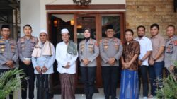Kapolres Lombok Barat Kunjungi Ponpes Al-Ishlahuddiny Kediri, Perkuat Sinergitas Polri dan Ulama