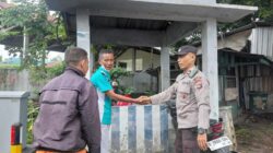 Sat Binmas Polres Dompu Edukasi Pengendara, Tekankan Pentingnya Penggunaan Helm dan Tertib Berlalu Lintas