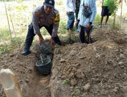 Dorong Kemajuan Sektor Pertanian, Bhabinkamtibmas Polsek Bolo Hadiri Peletakan Batu Pertama Pembangunan Irpom