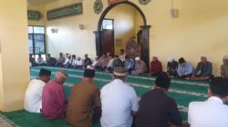 Maulid Nabi Muhammad SAW 1448 H di Seteluk, Kapolsek Ajak Masyarakat Tingkatkan Kecintaan kepada Rasulullah