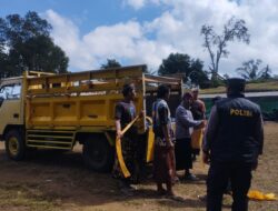 Umat Hindu Melaksanakan Ibadah Melasti, Polsek Tambora Gelar Pengamanan dan Pengawalan