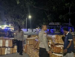 Cegah Gangguan Kamtibmas, Piket Polsek Labuhan Badas Gelar Patroli Blue Light di Permukiman hingga Objek Vital