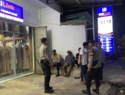 Melalui Patroli KRYD Polsek Woha Cegah Aksi Kriminalitas dan Edukasi Warga Jaga Kondusifitas Kamtibmas