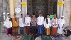 Kapolsek Rhee Jadi Khatib Sekaligus Gelar Jumat Keliling di Masjid Darussalam