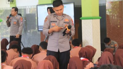 Persiapkan Generasi Digital, SMAN 5 Tuban Gelar Sosialisasi dan Edukasi Program AI