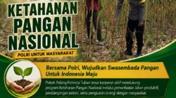 Dukung Astacita, Polsek Palang Polresta Tuban Pantau Langsung Lahan Jagung milik warga Desa Wangun