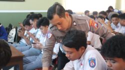 Tingkatkan Literasi Digital, SMAN 5 Tuban Edukasi Pelajar Terkait Peluang dan Risiko Teknologi AI