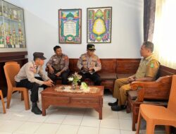 Satbinmas Polres Bima Kabupaten Sambangi SMPN I Monta Imbau Para Pelajar Hindari Kenakalan Remaja dan Bijak Menggunakan Medsos