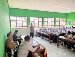Bentengi Generasi Muda, Sat Binmas Polres Sumbawa Gelar Penyuluhan Bahaya Narkoba dan SPPA di SMPN 1 Batulanteh