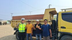 Cegah Kecelakaan Lalu Lintas, Satlantas Polres Bima Kota Sosialisasikan Bahaya Overload kepada Sopir Truk