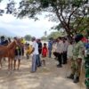 Polsek Pajo Bersama TNI Amankan Pacuan Kuda Tradisional Bupati Cup 2026 di Lembah Kara