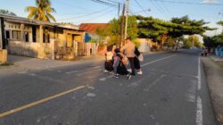 Wujudkan Kamseltibcarlantas dan Pelayanan Prima, Personel Polsek Alas Barat Gelar Patroli Rawan Pagi di Depan SD Hijrah Desa Usar Mapin
