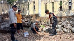 Lestarikan Lingkungan dan Edukasi Warga Jaga Kelestarian Alam, Polsek Donggo Laksanakan Penanaman Pohon